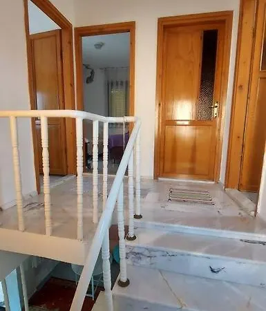 Tatil Evi Mustakil Yazlik Ev Çandarlı