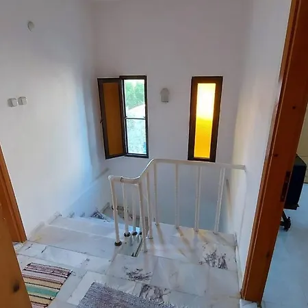Tatil Evi Mustakil Yazlik Ev Çandarlı