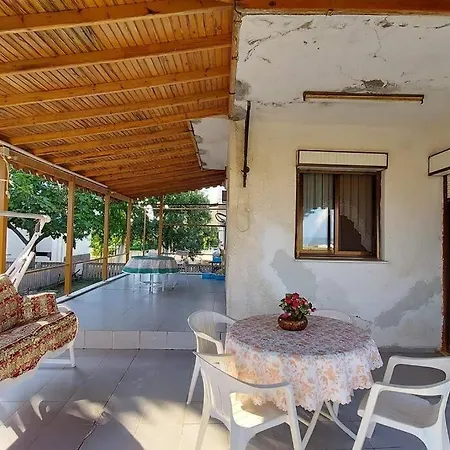 Mustakil Yazlik Ev Tatil Evi *
